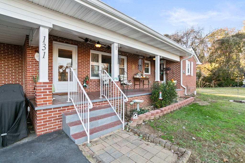 131 Logan Circle
