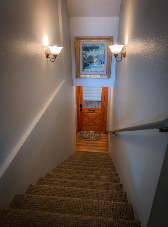 544 East Main St #2