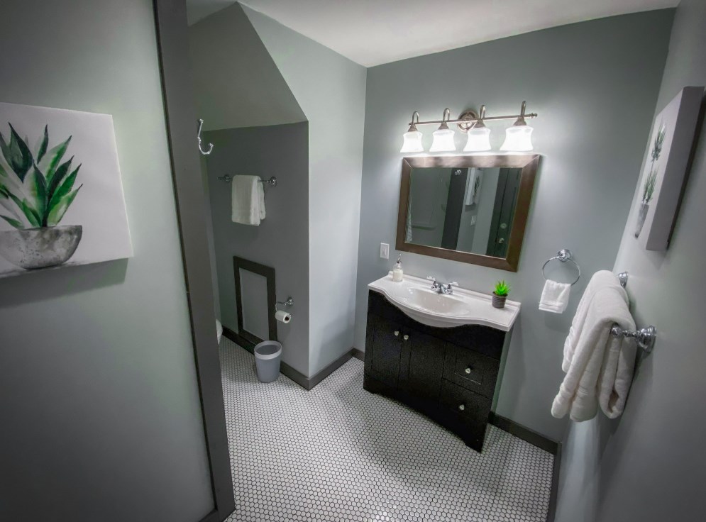 544 East Main St #2