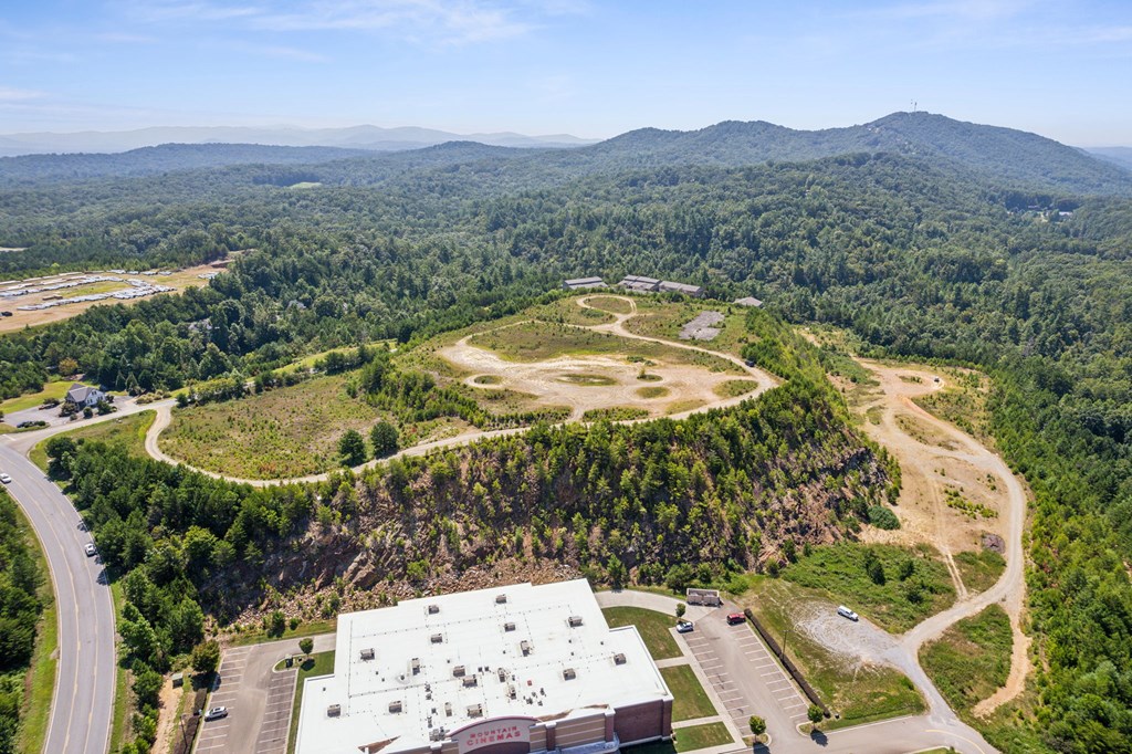 4.74AC Eller Road