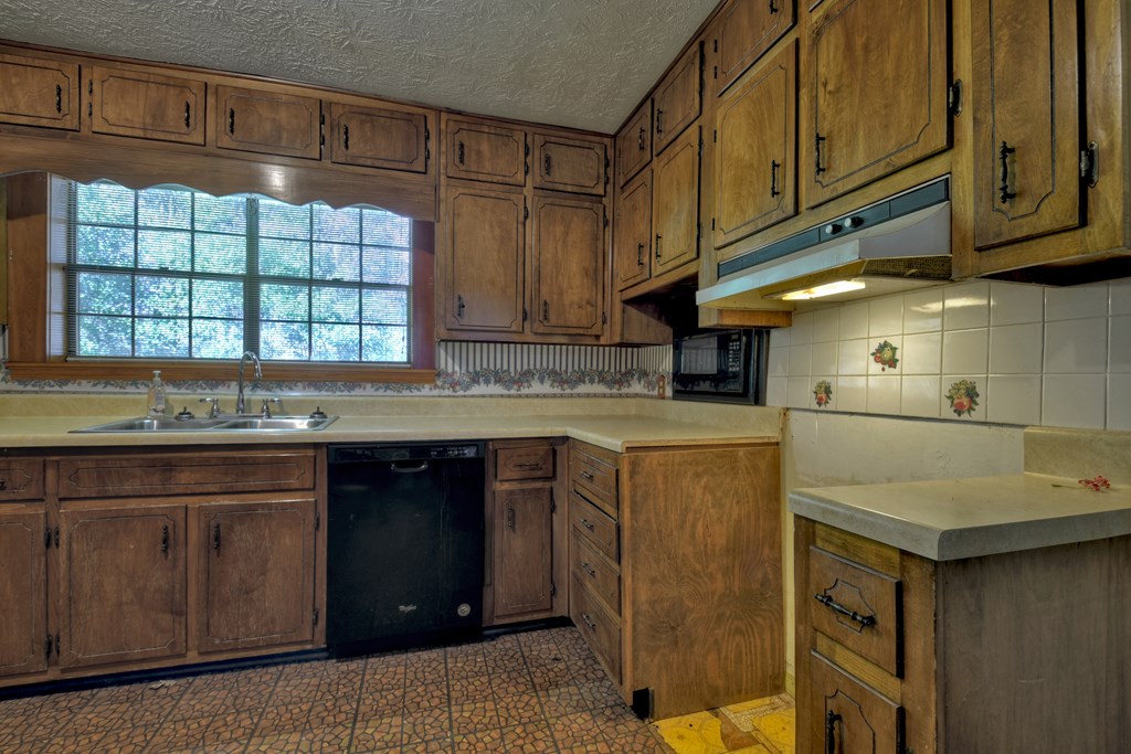 222 Sugar Creek Road