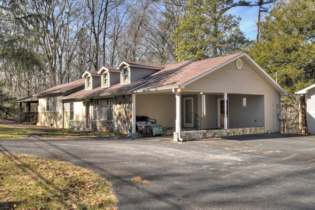 222 Sugar Creek Road