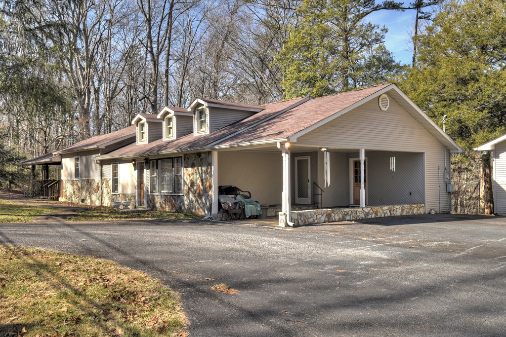 222 Sugar Creek Road