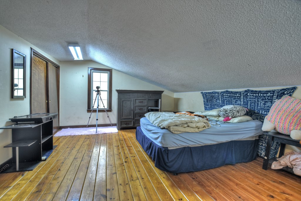 547 Canaan Road