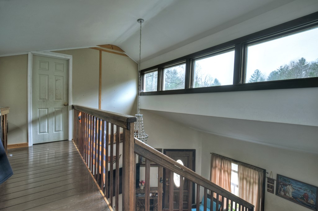 547 Canaan Road