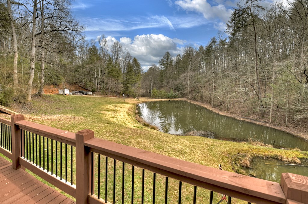 547 Canaan Road