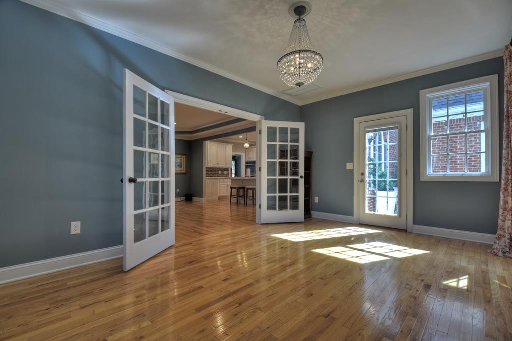 519 The Oaks Drive