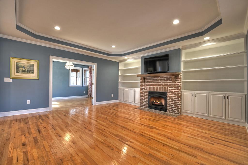 519 The Oaks Drive