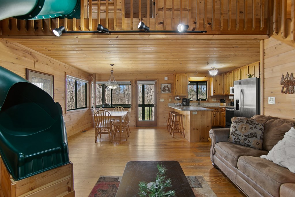 1408 Newport Drive