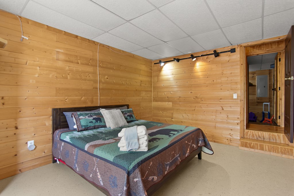 1408 Newport Drive