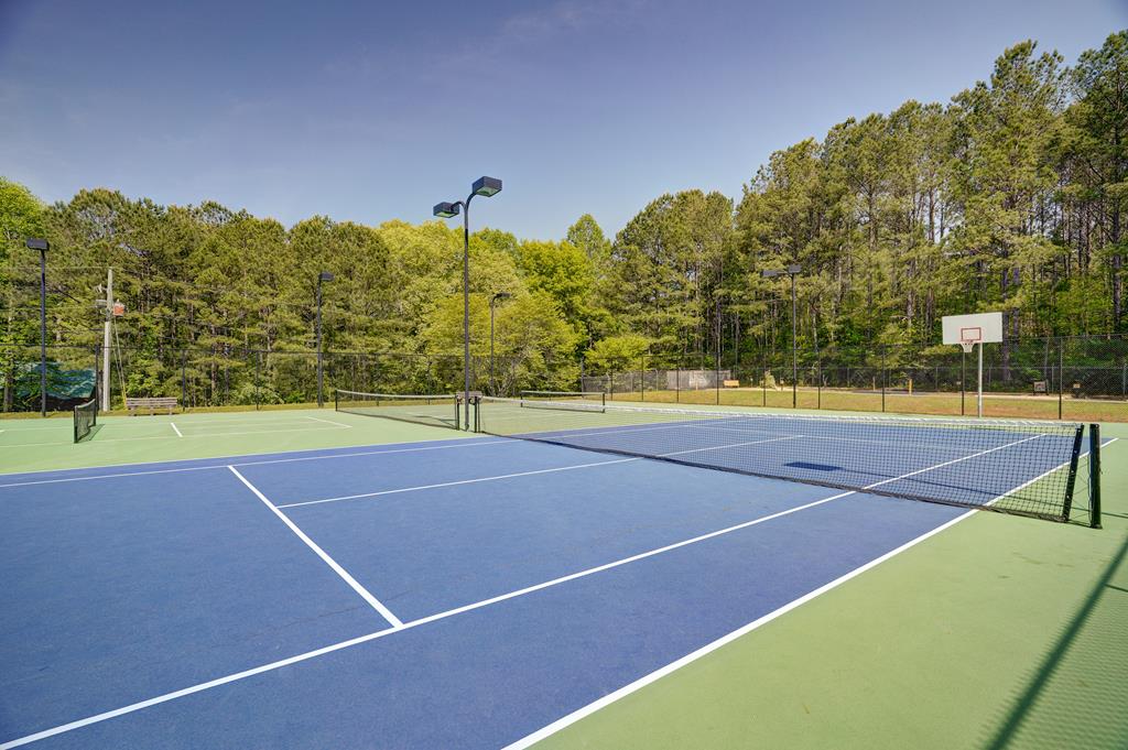 8 acres Brunton Circle