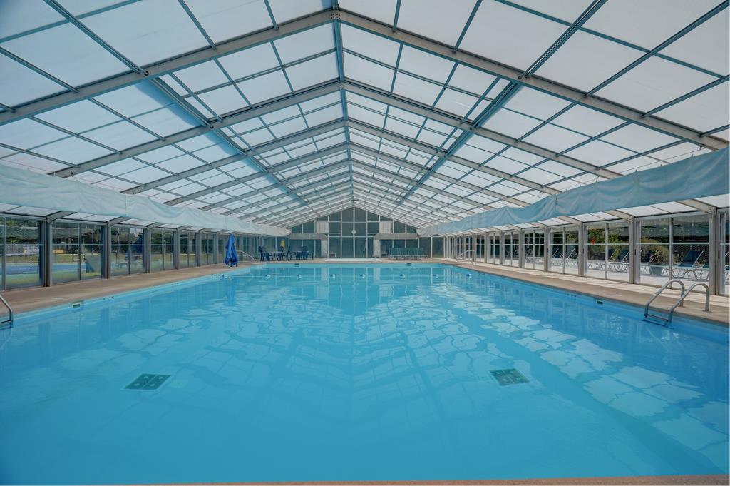 8 acres Brunton Circle