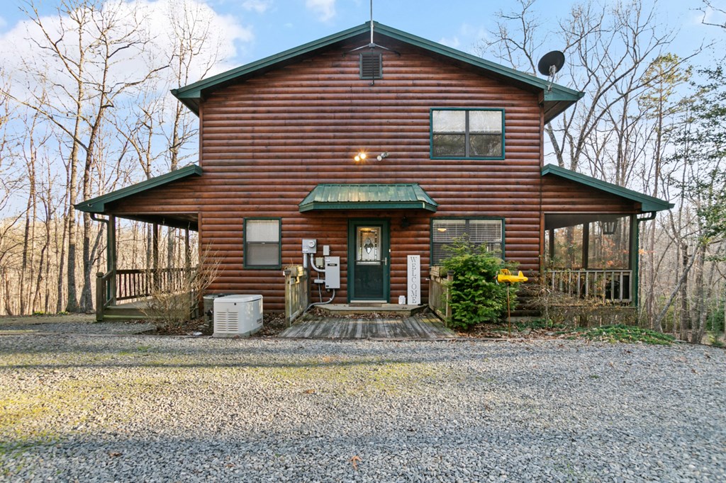 708 Thomas Mountain Road