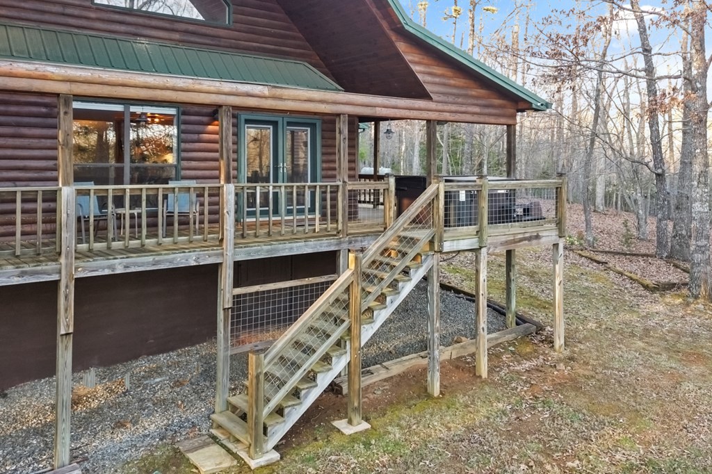 708 Thomas Mountain Road