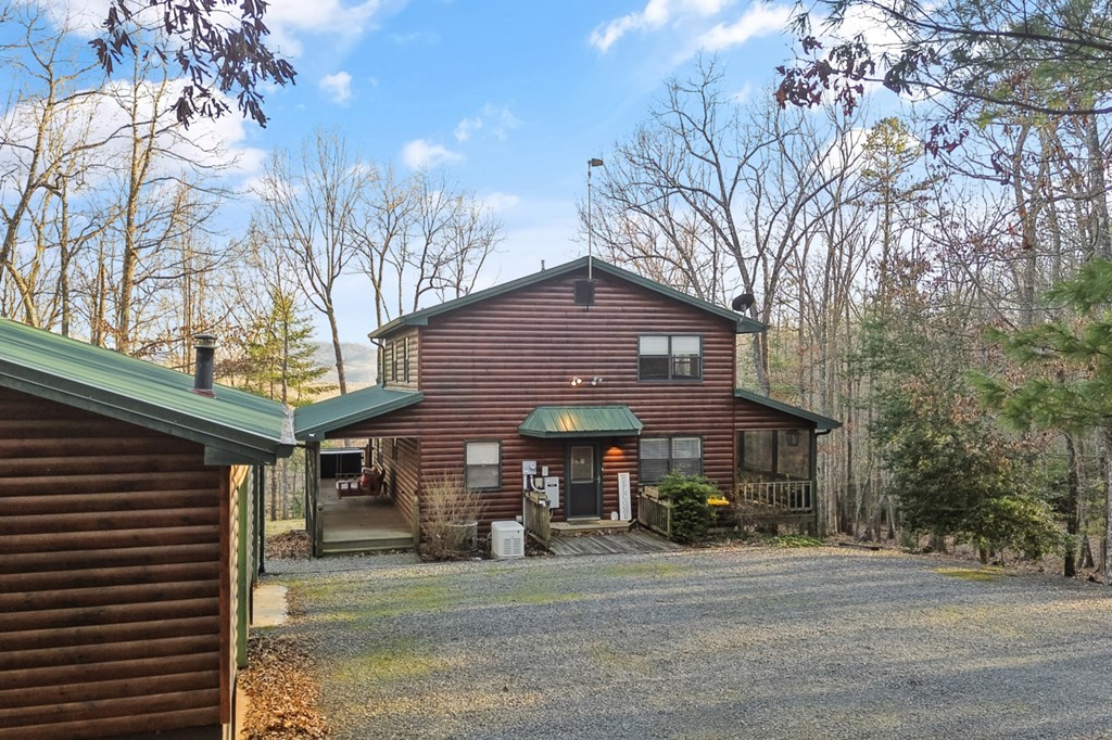 708 Thomas Mountain Road