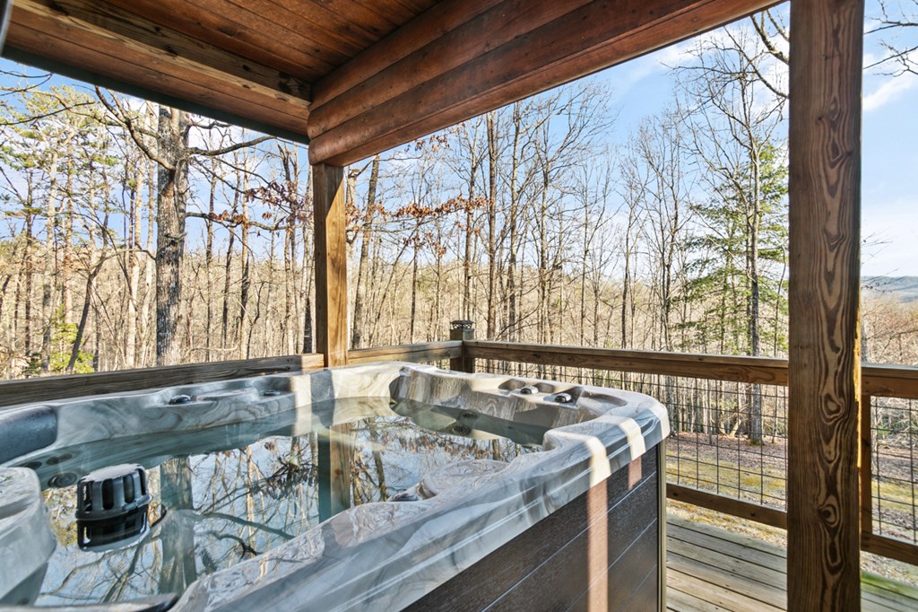 708 Thomas Mountain Road