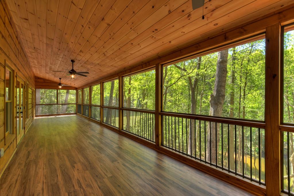 1075 Lazy River Lane