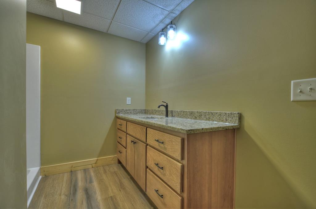 1075 Lazy River Lane