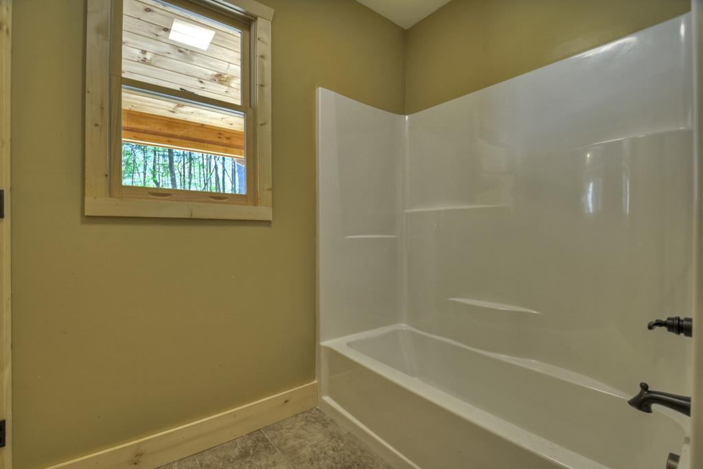 1075 Lazy River Lane