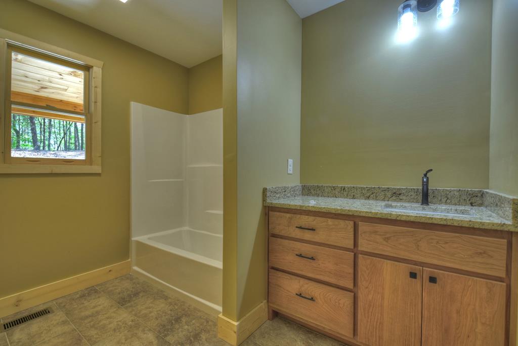 1075 Lazy River Lane