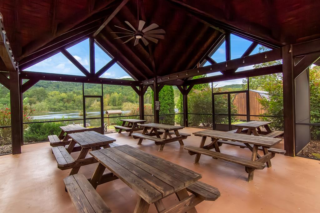 Lot 7R Mountain Falls Loop