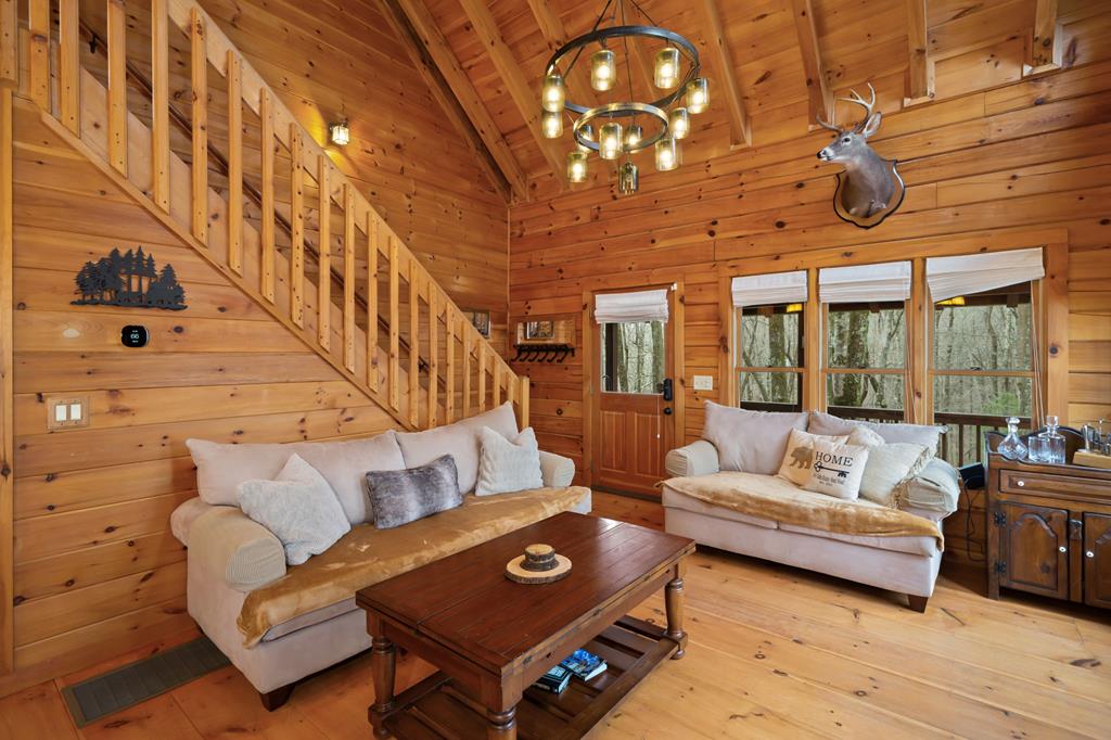541 Little Bushy Head Road