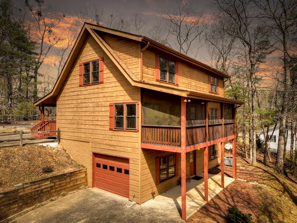65 Weoka Court