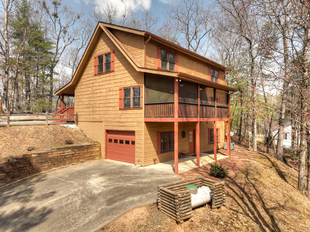 65 Weoka Court