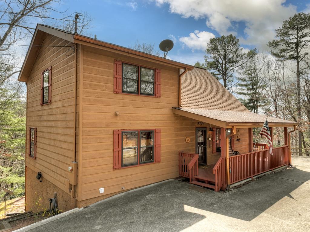 65 Weoka Court