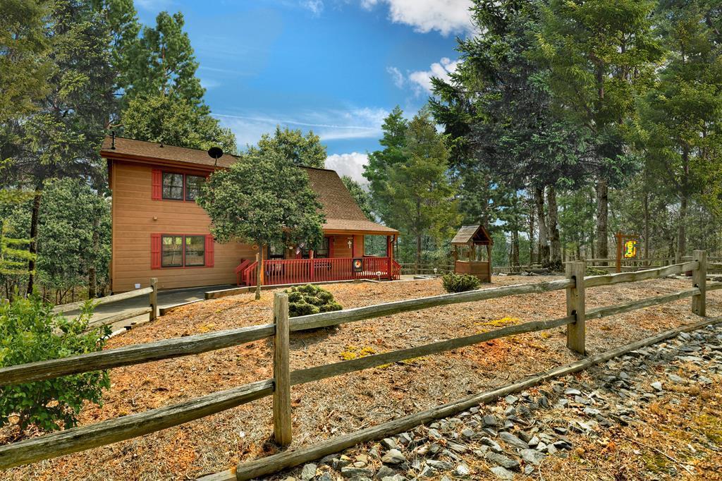 65 Weoka Court