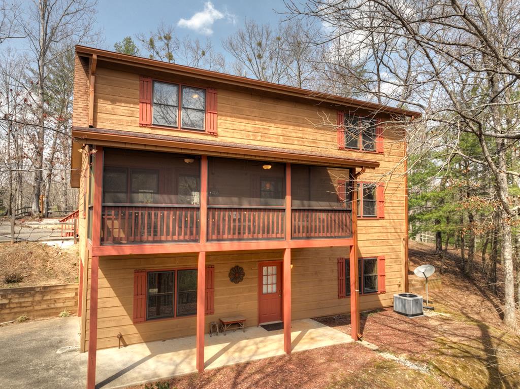 65 Weoka Court