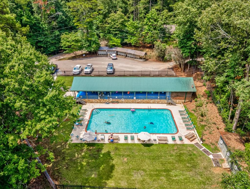 27 Alpine Drive