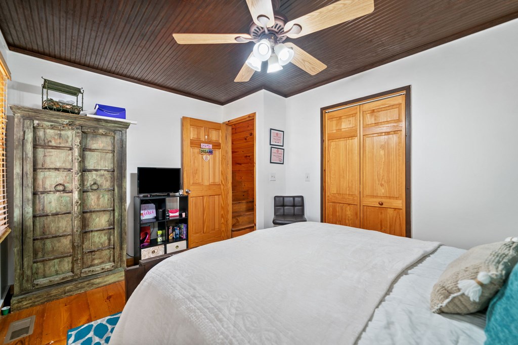 27 Alpine Drive