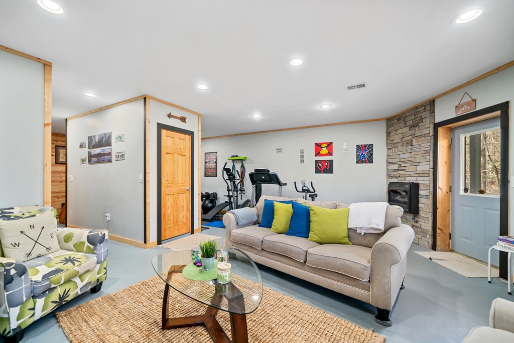 27 Alpine Drive