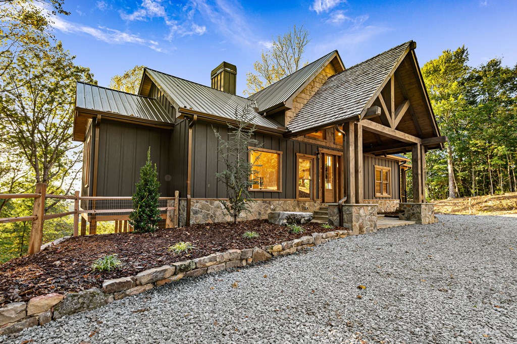6342 Burnt Mountain Road