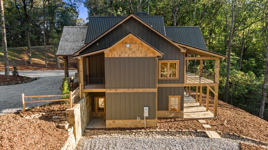 6342 Burnt Mountain Road