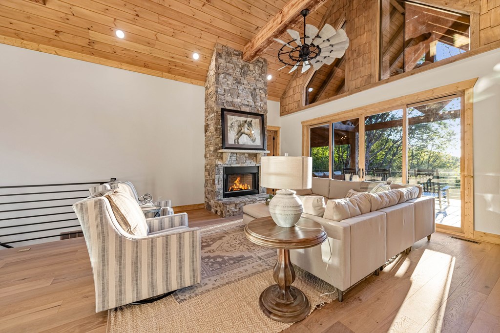 6342 Burnt Mountain Road