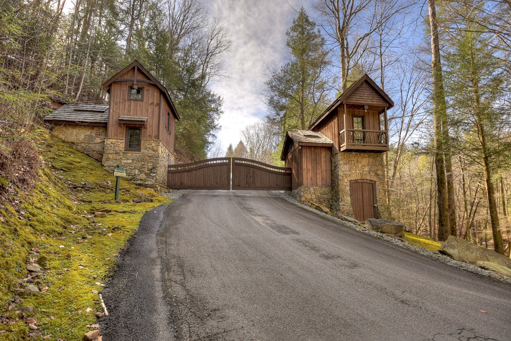 Lot 13 Wilderness Way