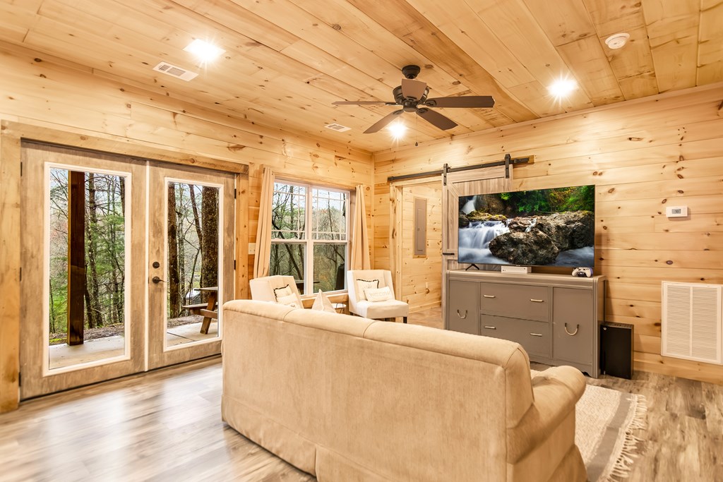 184 Rockhouse Road