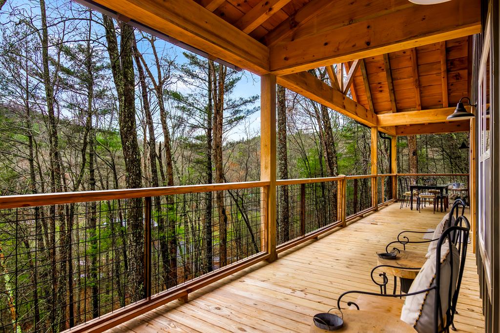 184 Rockhouse Road