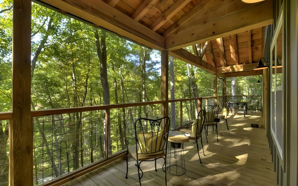 184 Rockhouse Road