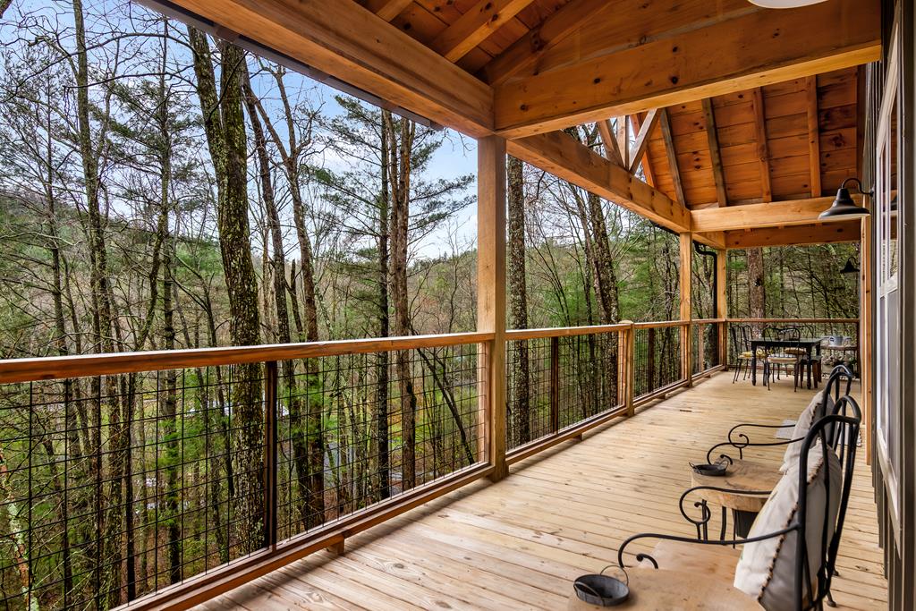 184 Rockhouse Road
