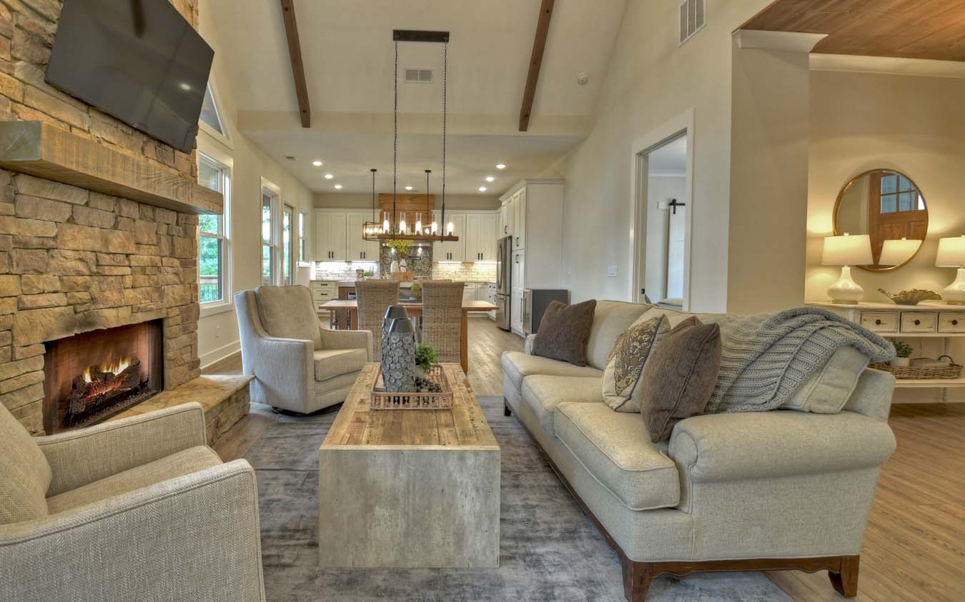 1960 High River Road