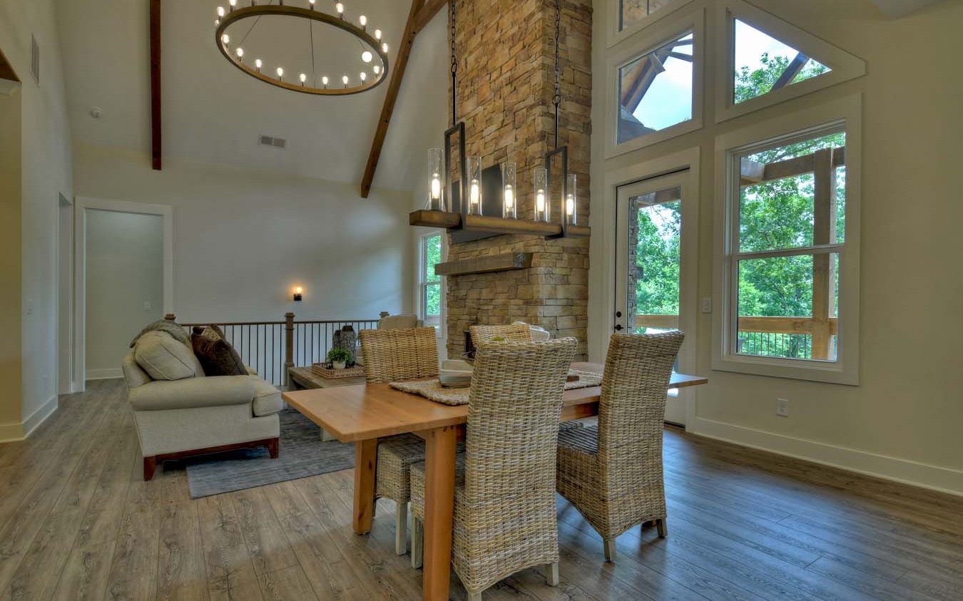 1960 High River Road