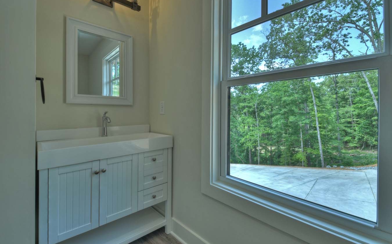 1960 High River Road