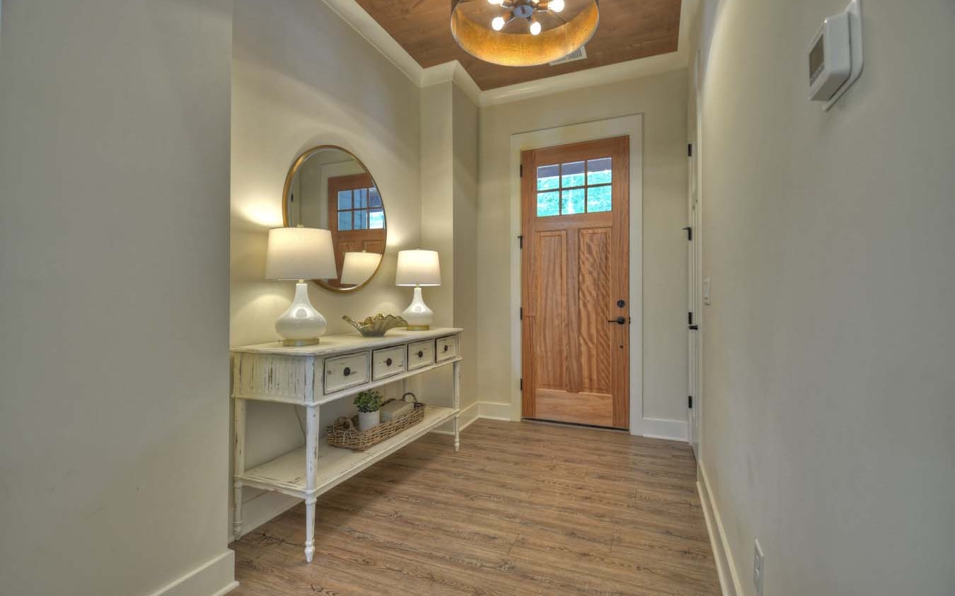 1960 High River Road