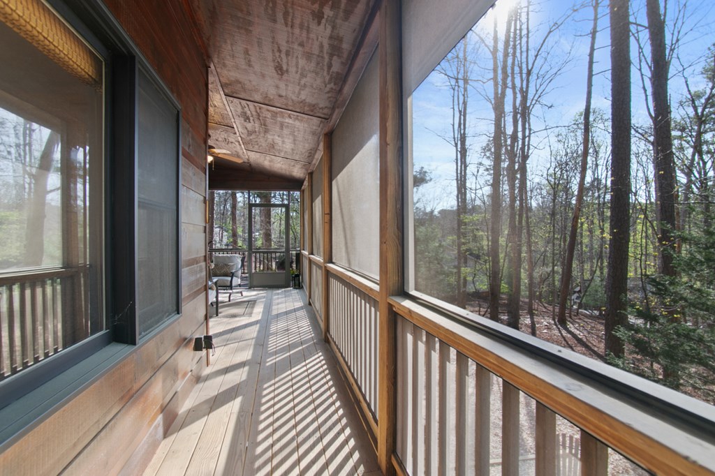 1270 Zenith Trail