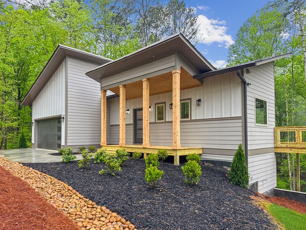 54 Myna Court