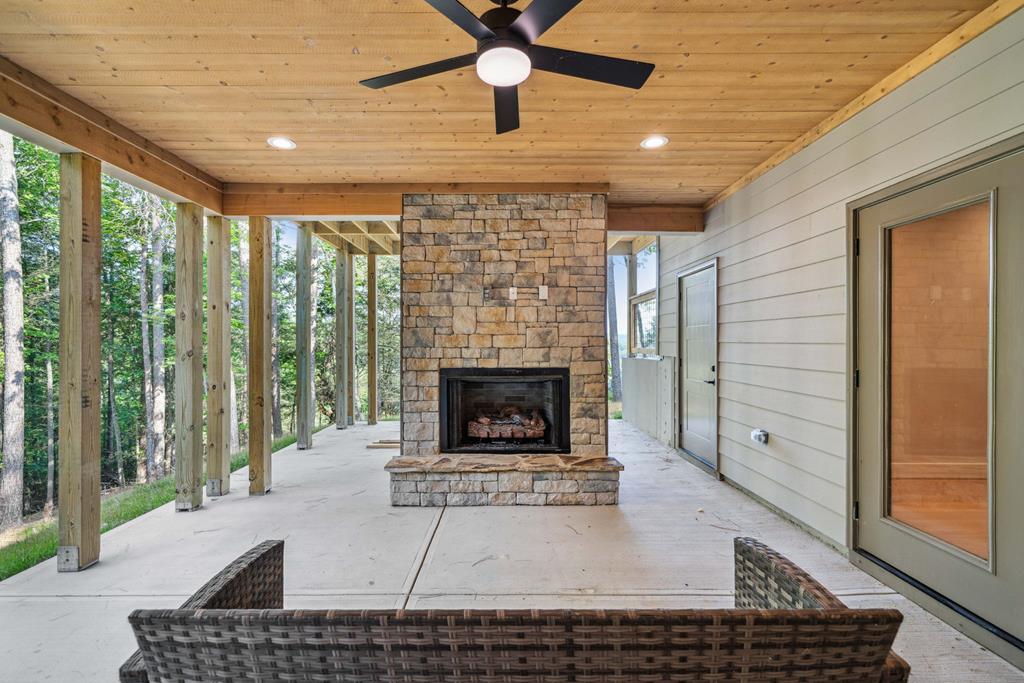 54 Myna Court