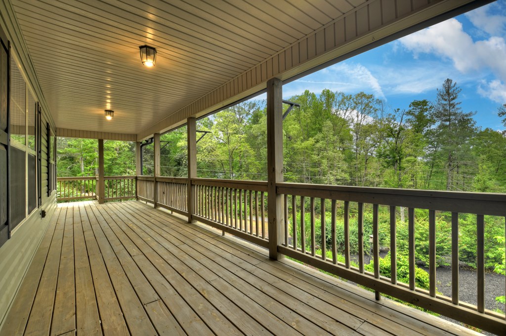 293 James Drive